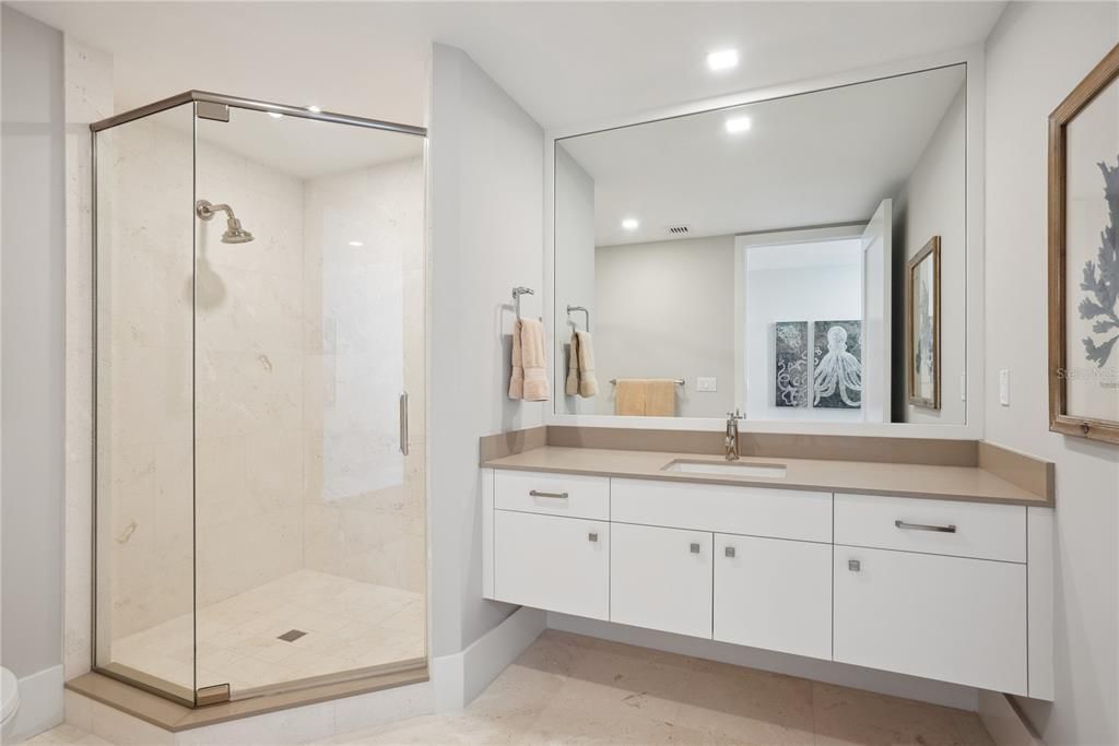 На продажу: $6,499,000 (4 спален, 4 ванн, 3882 Квадратных фут)