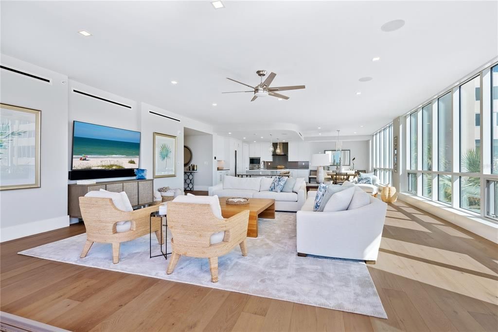 На продажу: $6,499,000 (4 спален, 4 ванн, 3882 Квадратных фут)