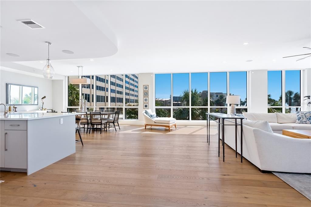 На продажу: $6,499,000 (4 спален, 4 ванн, 3882 Квадратных фут)