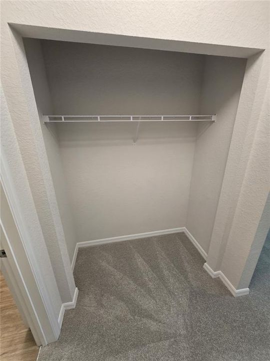 For Rent: $1,595 (1 beds, 1 baths, 733 Square Feet)