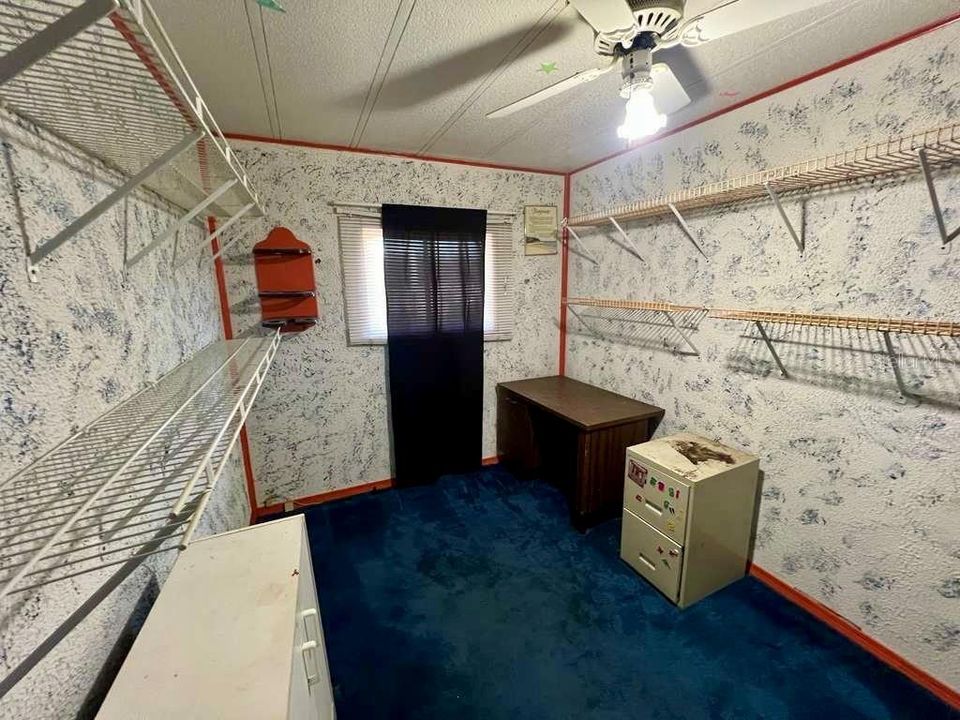 For Sale: $105,000 (3 beds, 2 baths, 1248 Square Feet)