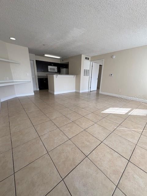 For Rent: $1,650 (2 beds, 2 baths, 1026 Square Feet)