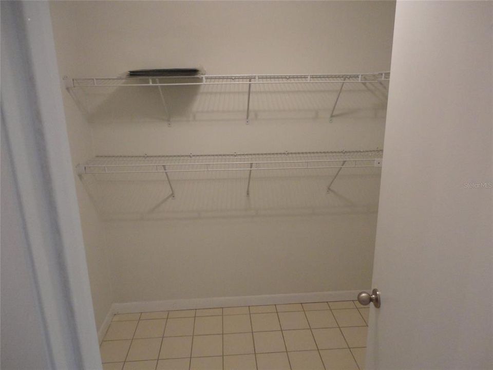 В аренду: $1,895 (3 спален, 3 ванн, 1631 Квадратных фут)