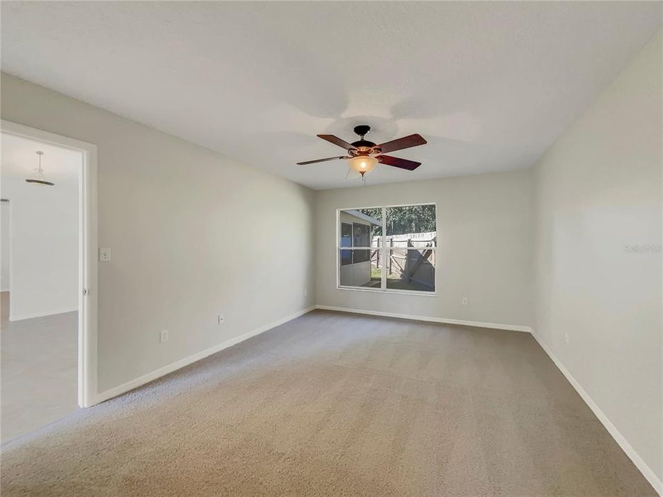 На продажу: $360,000 (3 спален, 2 ванн, 1636 Квадратных фут)