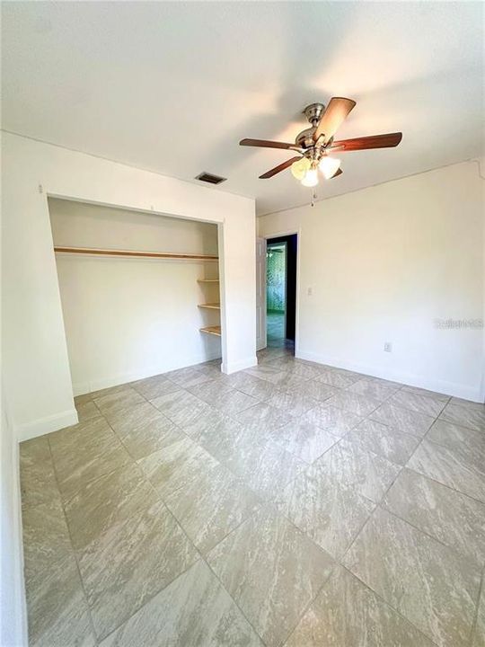 出租: $2,200 (4 贝兹, 3 浴室, 1834 平方英尺)