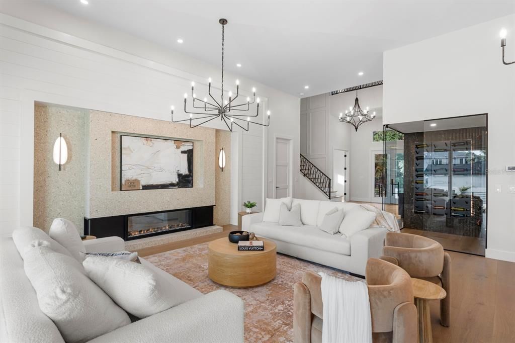 For Sale: $4,745,000 (5 beds, 6 baths, 6584 Square Feet)