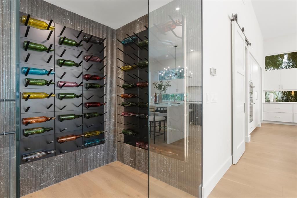 For Sale: $4,745,000 (5 beds, 6 baths, 6584 Square Feet)