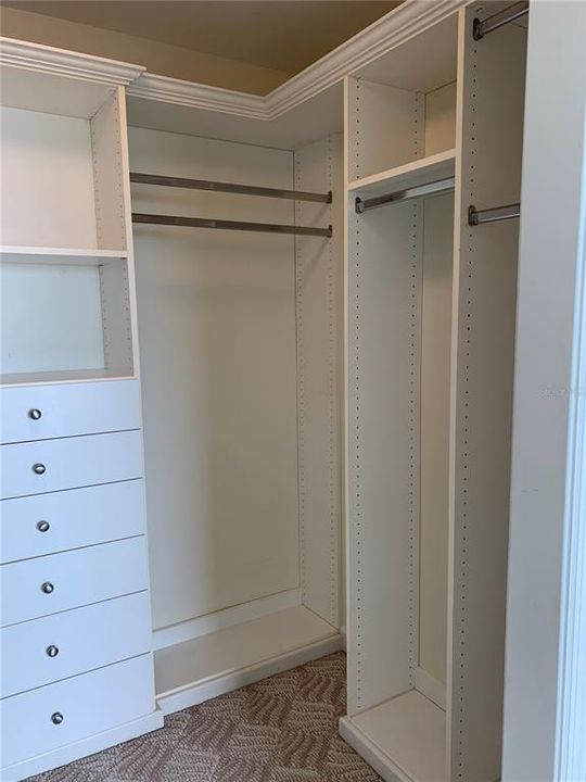 For Rent: $4,500 (2 beds, 2 baths, 1115 Square Feet)