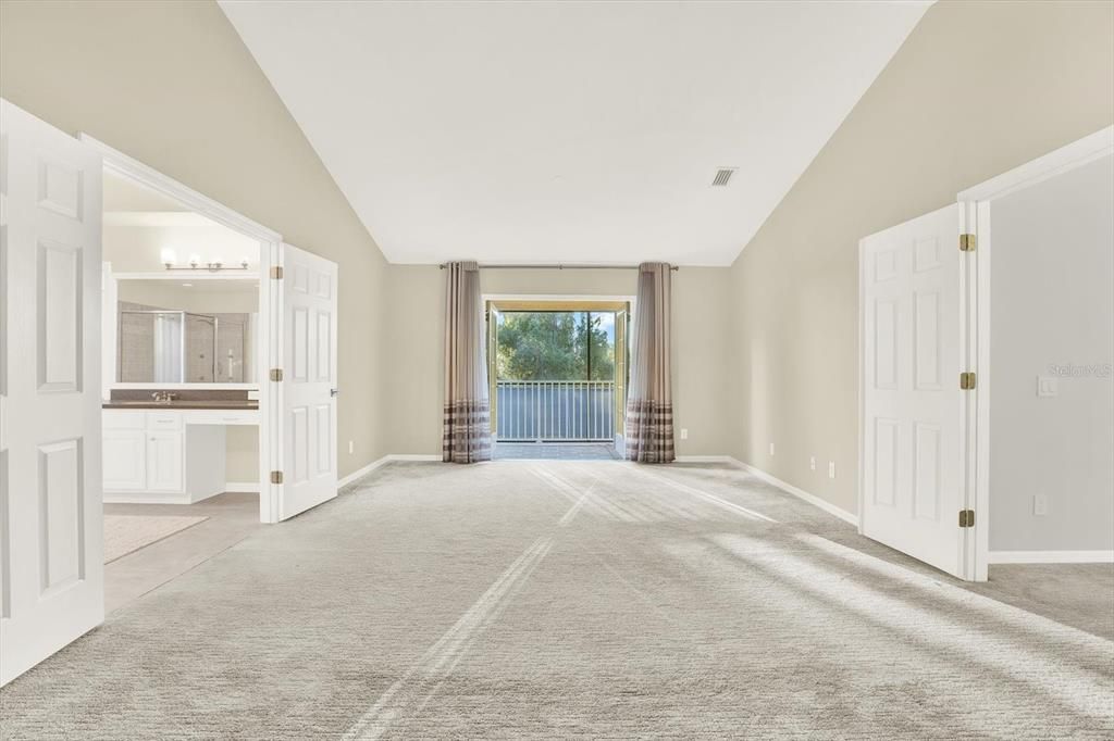 Active With Contract: $600,000 (5 beds, 3 baths, 3424 Square Feet)