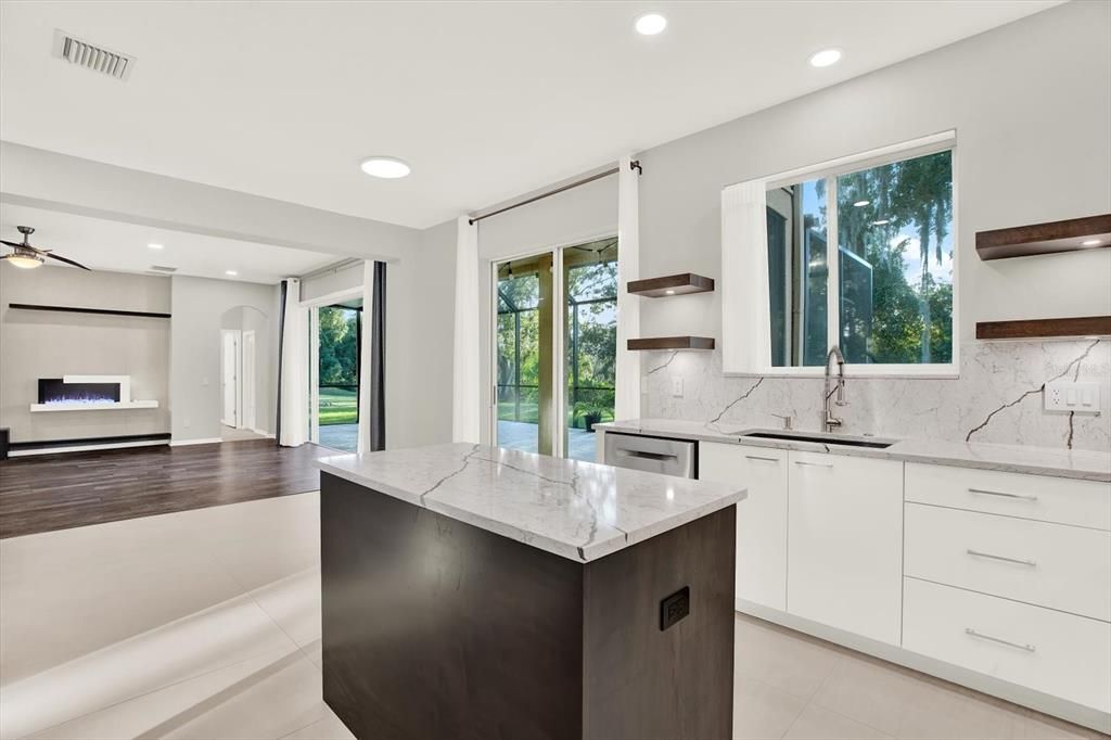 Active With Contract: $600,000 (5 beds, 3 baths, 3424 Square Feet)