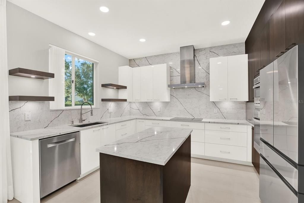 Active With Contract: $600,000 (5 beds, 3 baths, 3424 Square Feet)