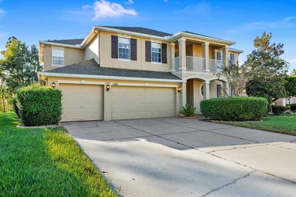 Active With Contract: $600,000 (5 beds, 3 baths, 3424 Square Feet)