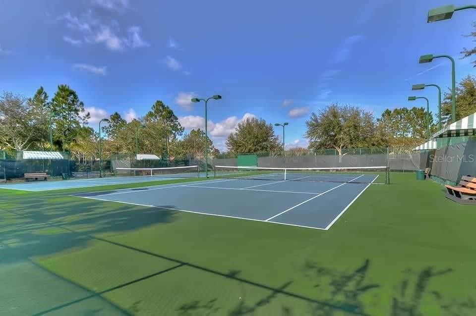 Active With Contract: $600,000 (5 beds, 3 baths, 3424 Square Feet)