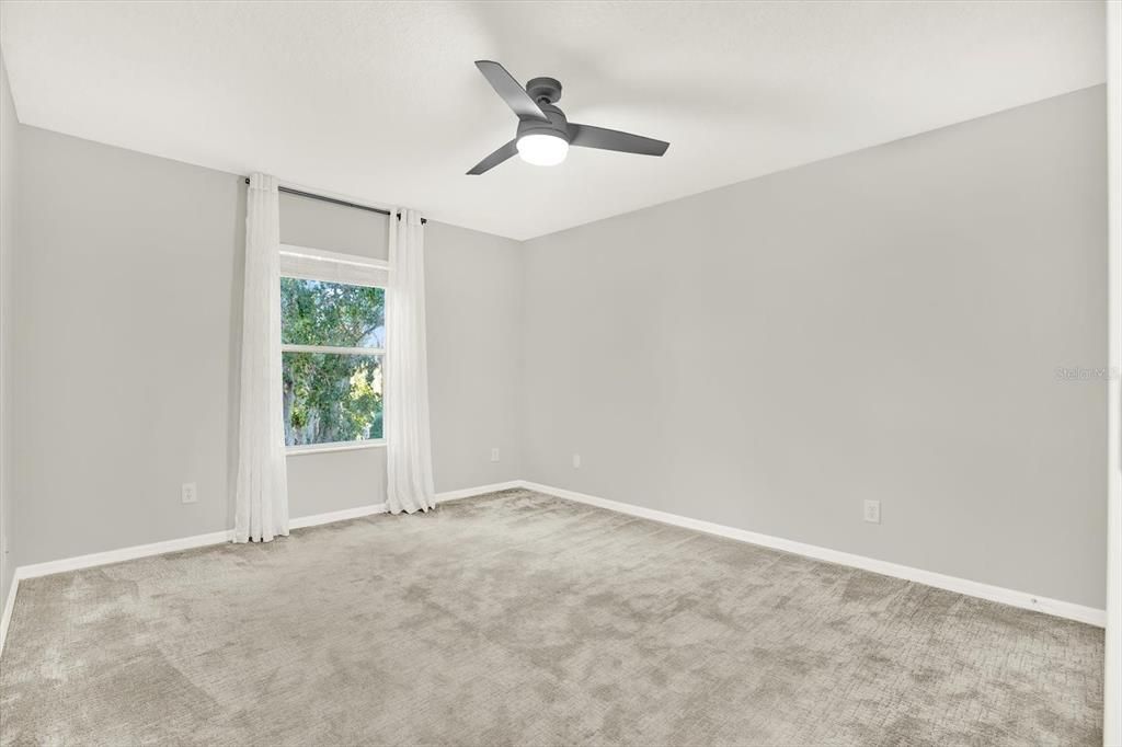 Active With Contract: $600,000 (5 beds, 3 baths, 3424 Square Feet)