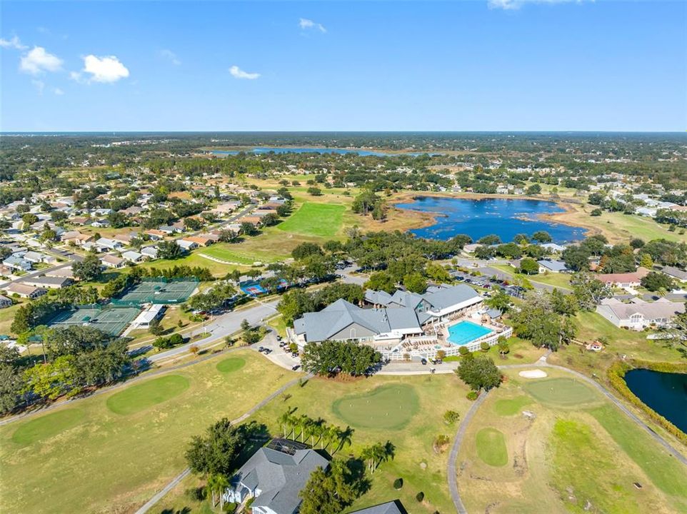 На продажу: $239,900 (2 спален, 2 ванн, 1623 Квадратных фут)