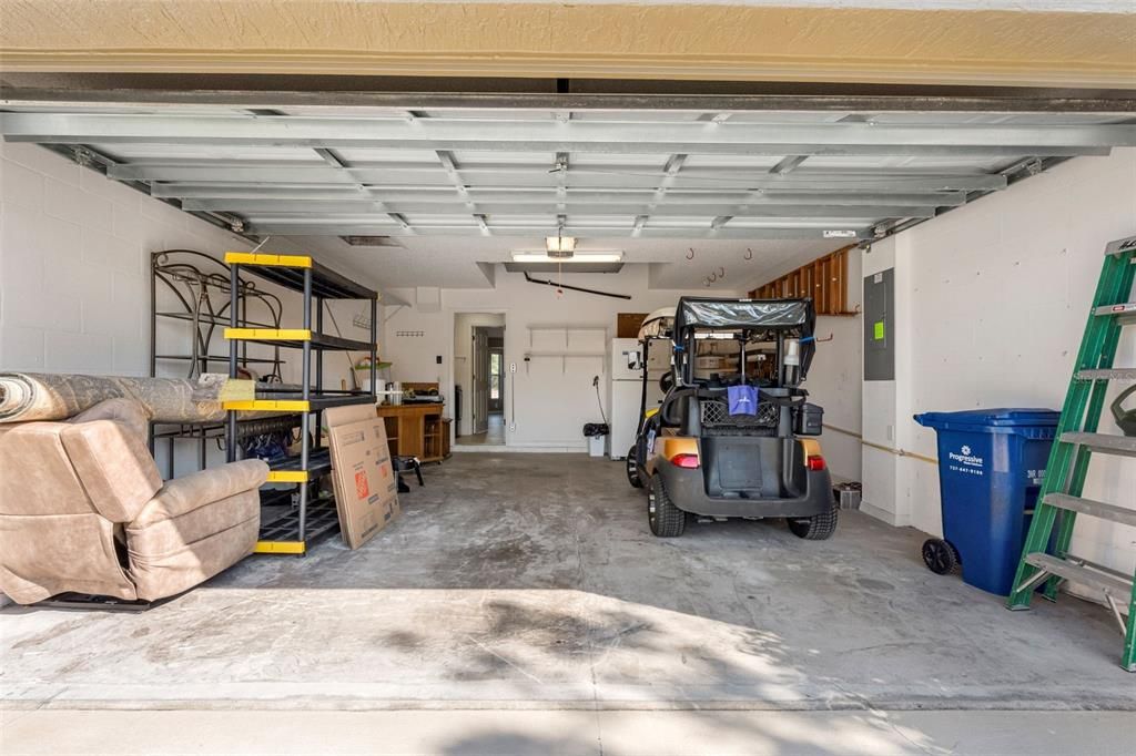 待售: $259,900 (2 贝兹, 2 浴室, 1623 平方英尺)