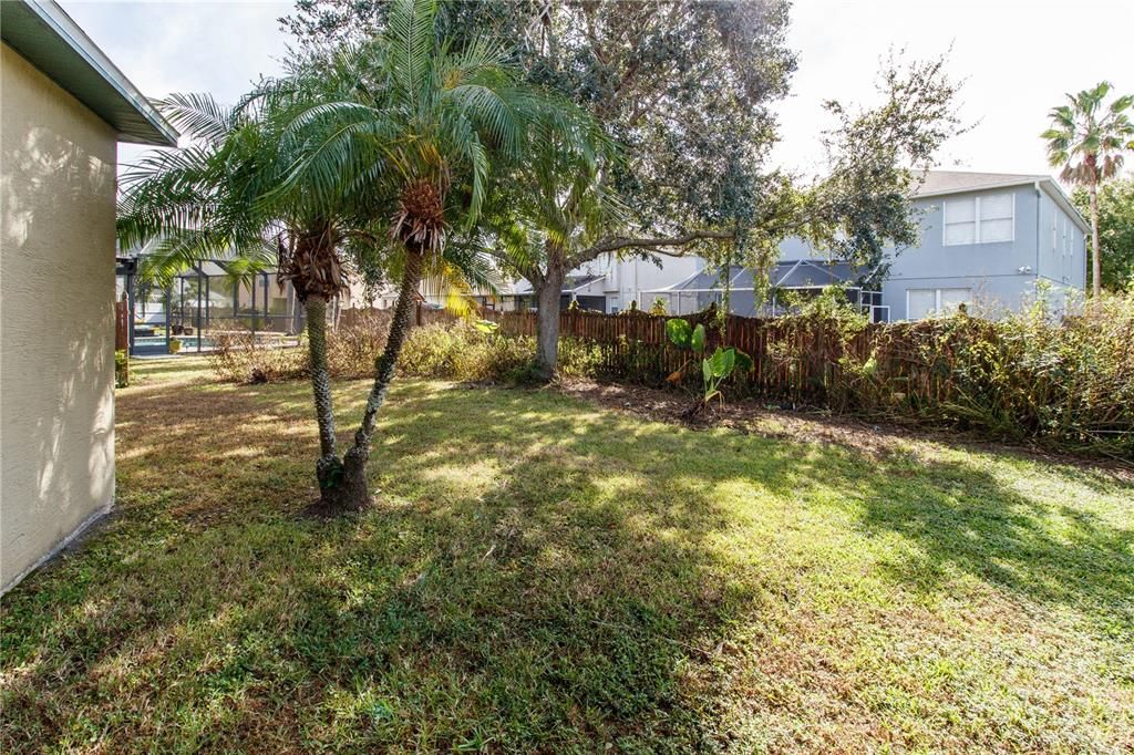 待售: $369,000 (4 贝兹, 2 浴室, 1825 平方英尺)