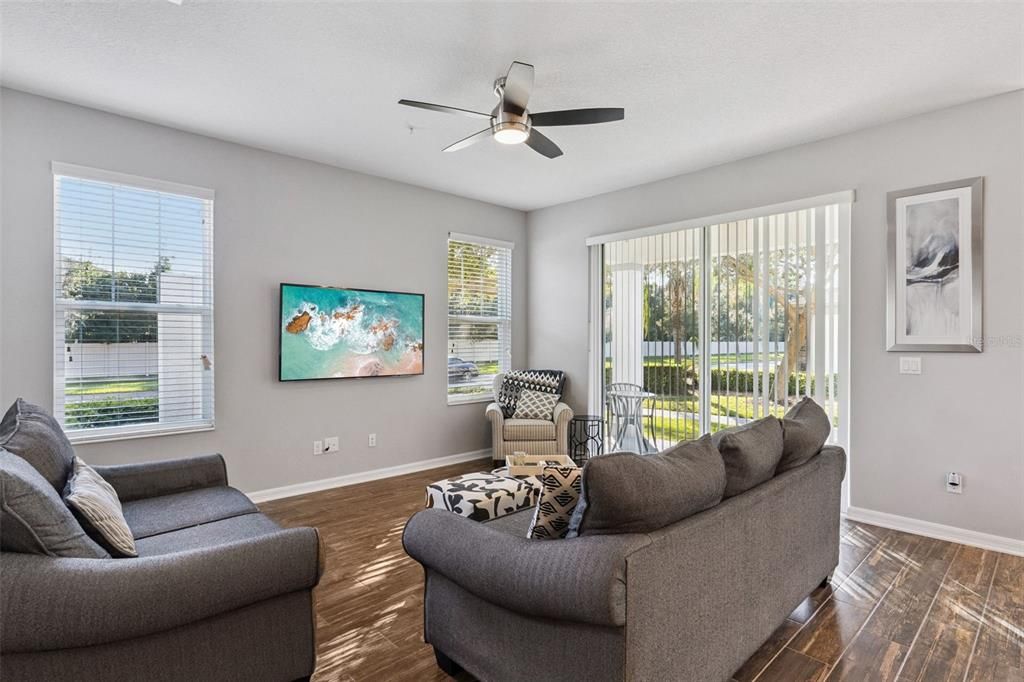 For Sale: $525,000 (3 beds, 2 baths, 2224 Square Feet)