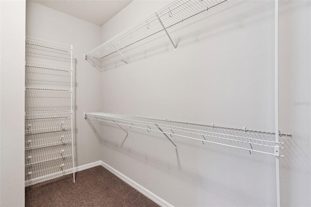 For Sale: $525,000 (3 beds, 2 baths, 2224 Square Feet)