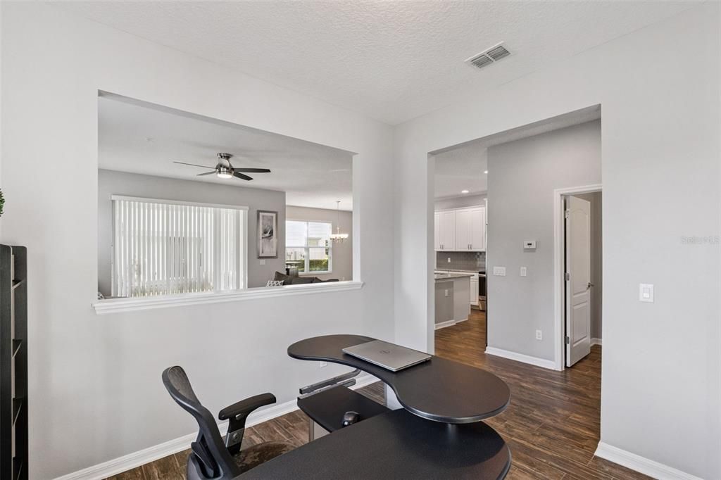 For Sale: $525,000 (3 beds, 2 baths, 2224 Square Feet)