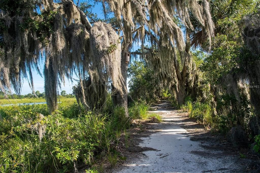 For Sale: $525,000 (3 beds, 2 baths, 2224 Square Feet)