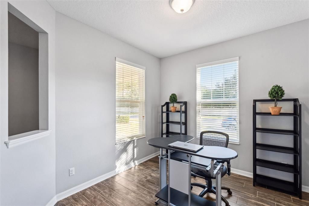 For Sale: $525,000 (3 beds, 2 baths, 2224 Square Feet)