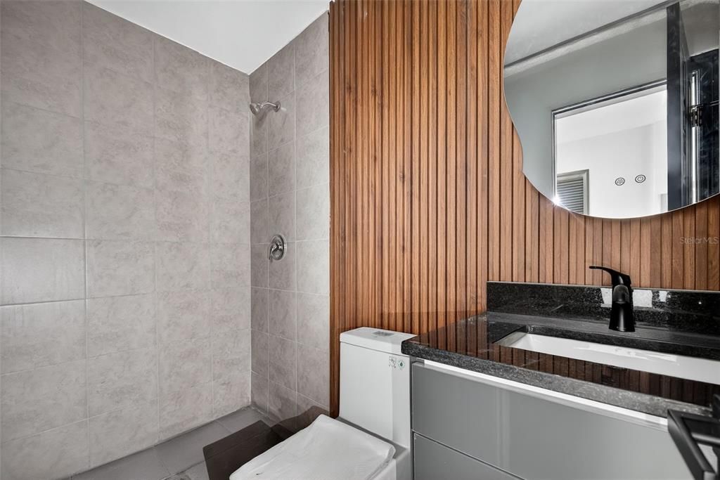 For Rent: $3,400 (4 beds, 3 baths, 1452 Square Feet)