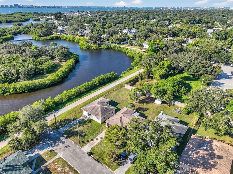 For Rent: $3,400 (4 beds, 3 baths, 1452 Square Feet)