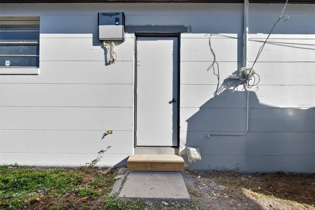 For Rent: $3,400 (4 beds, 3 baths, 1452 Square Feet)