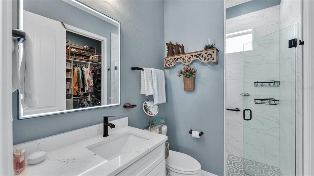 待售: $499,000 (2 贝兹, 2 浴室, 1217 平方英尺)