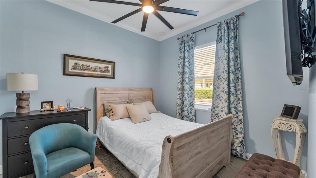 待售: $499,000 (2 贝兹, 2 浴室, 1217 平方英尺)