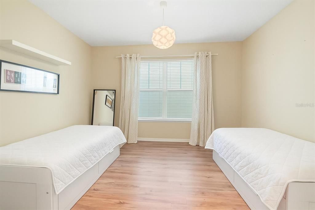 На продажу: $699,000 (4 спален, 3 ванн, 2615 Квадратных фут)