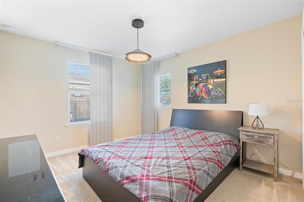 На продажу: $699,000 (4 спален, 3 ванн, 2615 Квадратных фут)