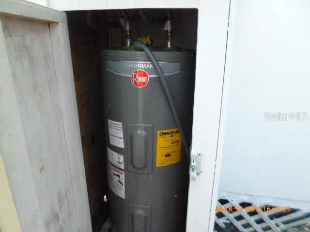 For Sale: $169,100 (2 beds, 1 baths, 534 Square Feet)