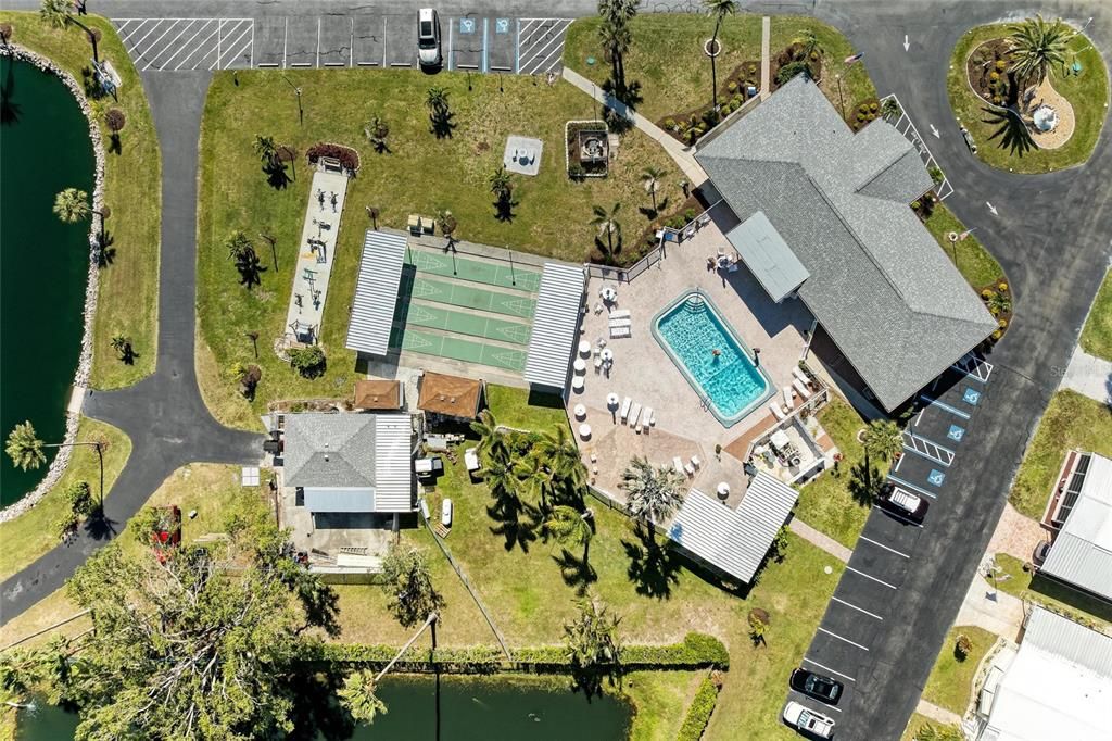 待售: $164,000 (2 贝兹, 2 浴室, 1055 平方英尺)