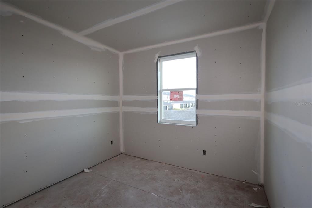 Active With Contract: $439,990 (3 beds, 2 baths, 1691 Square Feet)