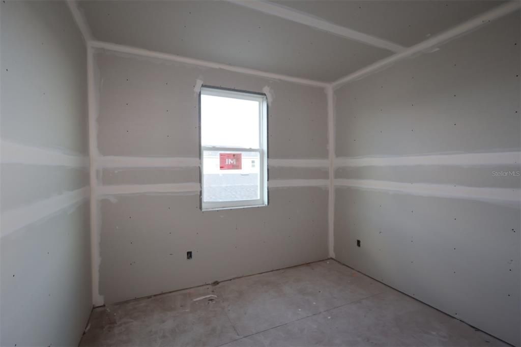 Active With Contract: $439,990 (3 beds, 2 baths, 1691 Square Feet)