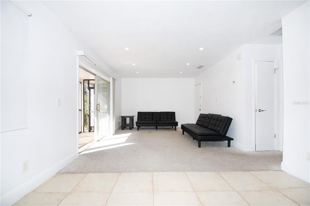 出租: $1,500 (1 贝兹, 1 浴室, 644 平方英尺)