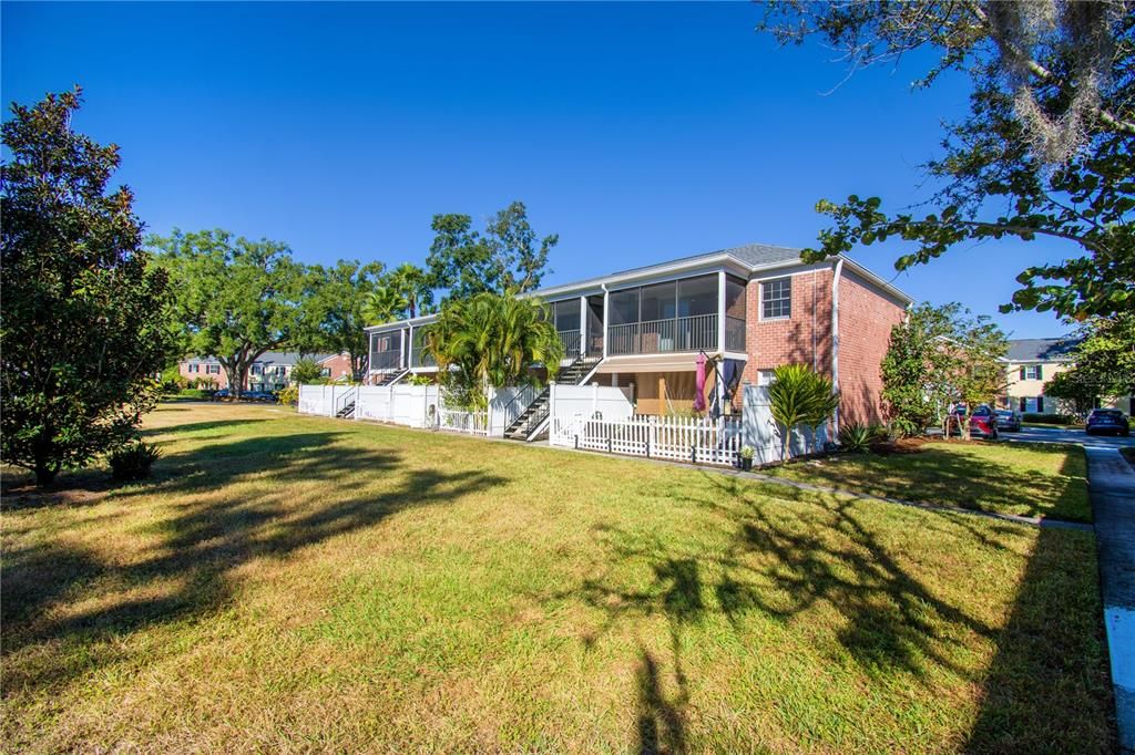 出租: $1,500 (1 贝兹, 1 浴室, 644 平方英尺)