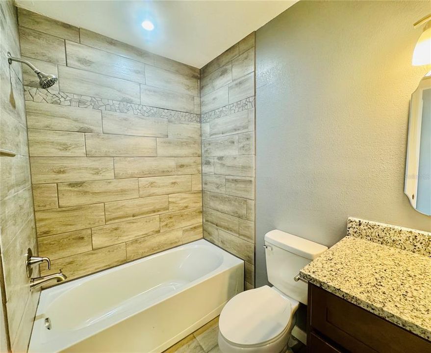 待售: $274,900 (3 贝兹, 2 浴室, 1329 平方英尺)