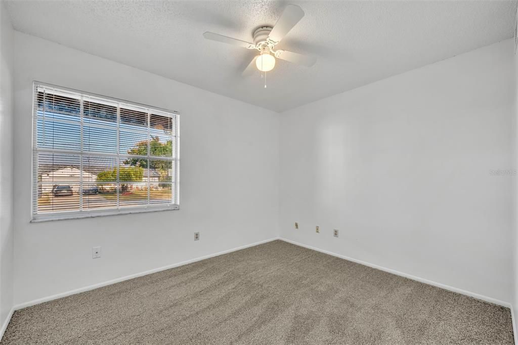 En Venta: $289,900 (3 camas, 2 baños, 1513 Pies cuadrados)