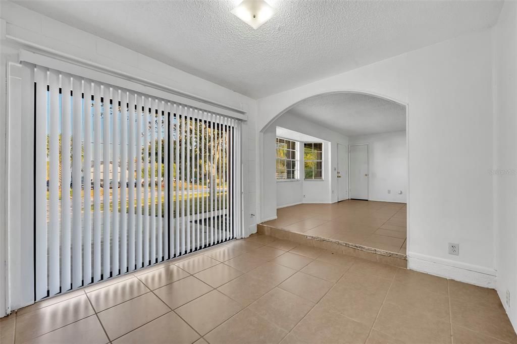 En Venta: $289,900 (3 camas, 2 baños, 1513 Pies cuadrados)