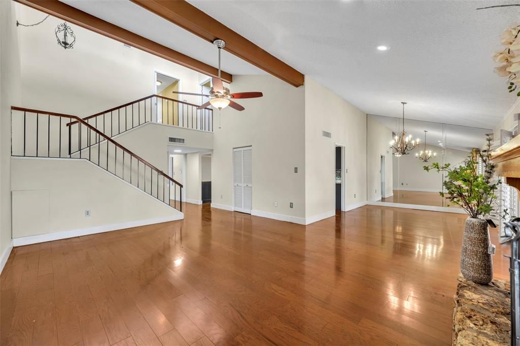 For Sale: $365,000 (3 beds, 2 baths, 2400 Square Feet)