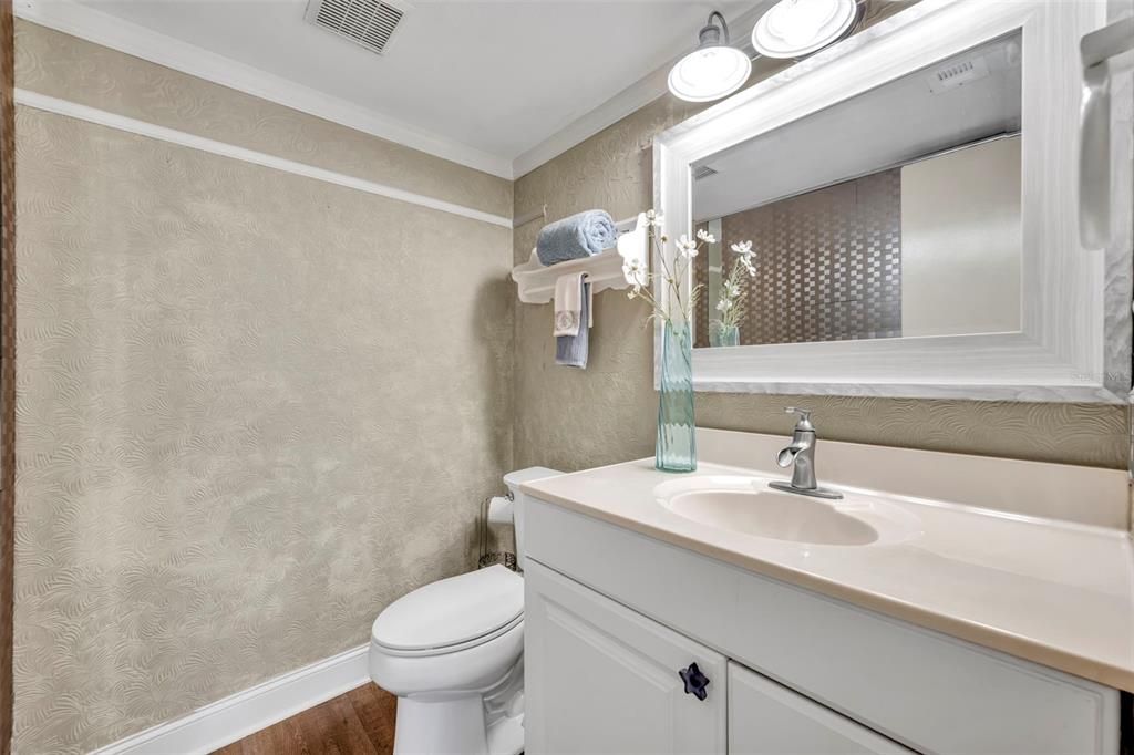 For Sale: $365,000 (3 beds, 2 baths, 2400 Square Feet)