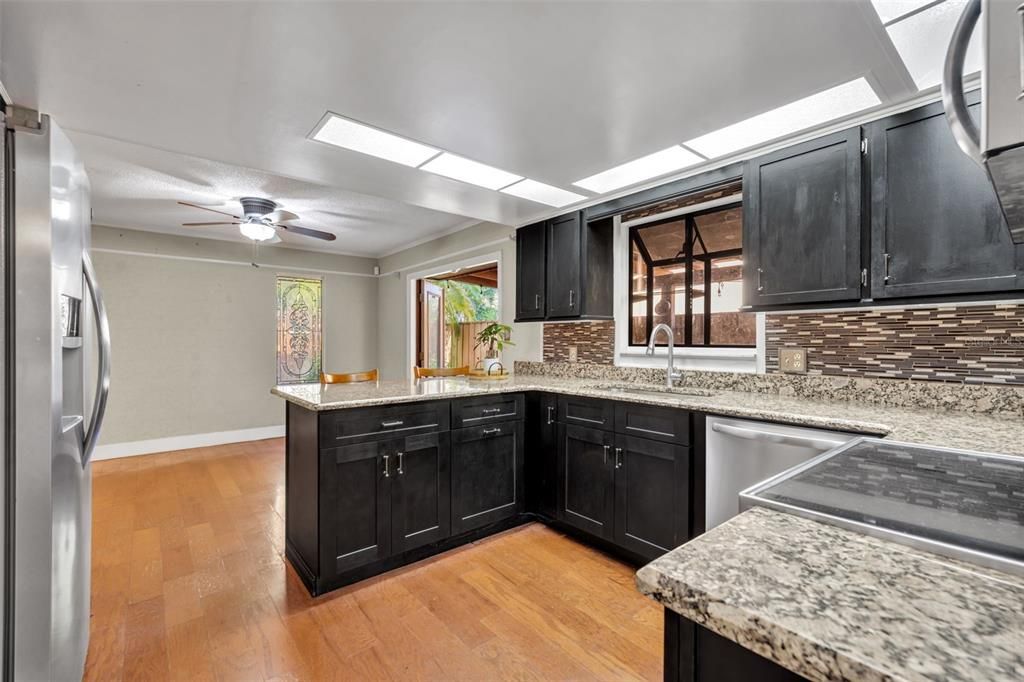 For Sale: $365,000 (3 beds, 2 baths, 2400 Square Feet)