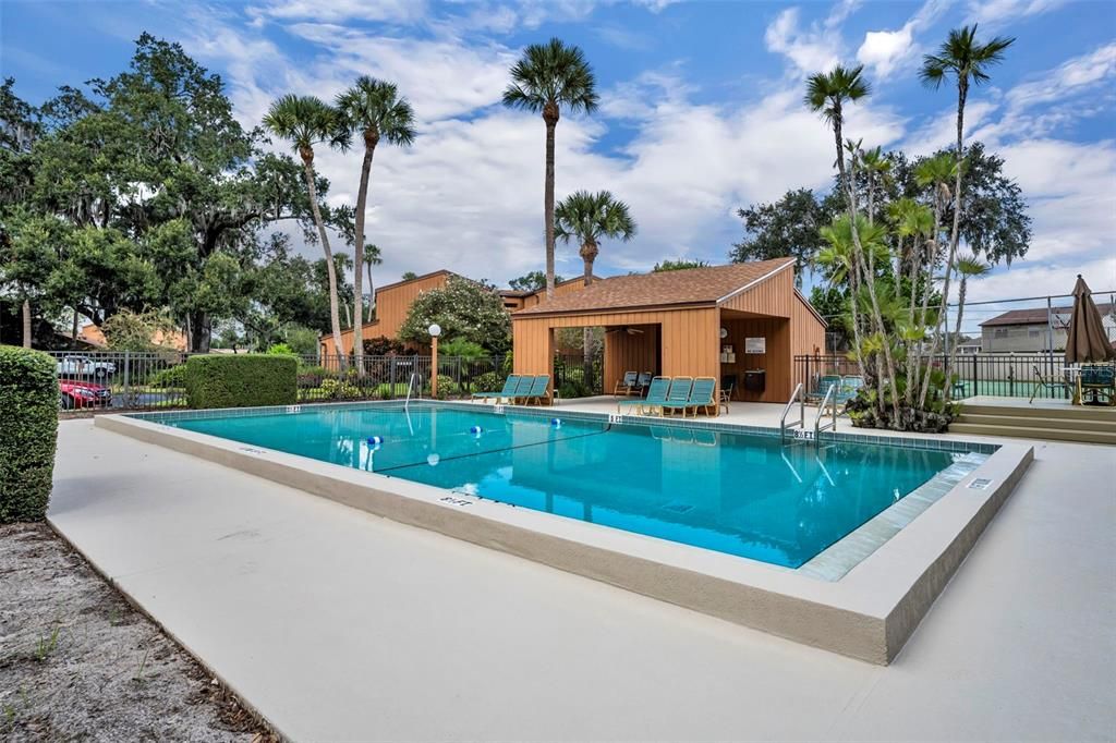 For Sale: $365,000 (3 beds, 2 baths, 2400 Square Feet)