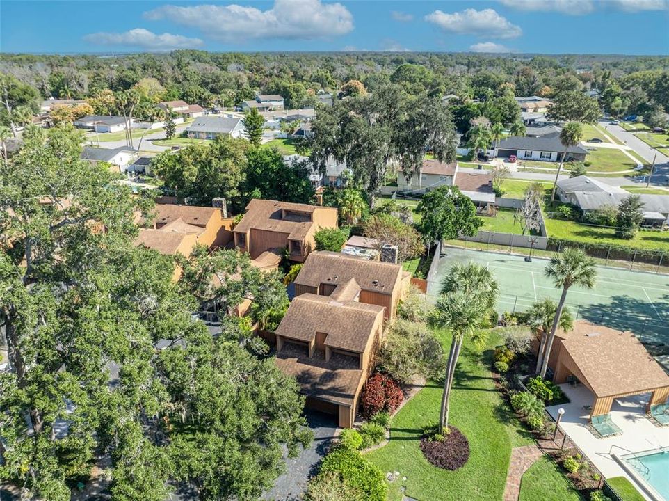 For Sale: $365,000 (3 beds, 2 baths, 2400 Square Feet)