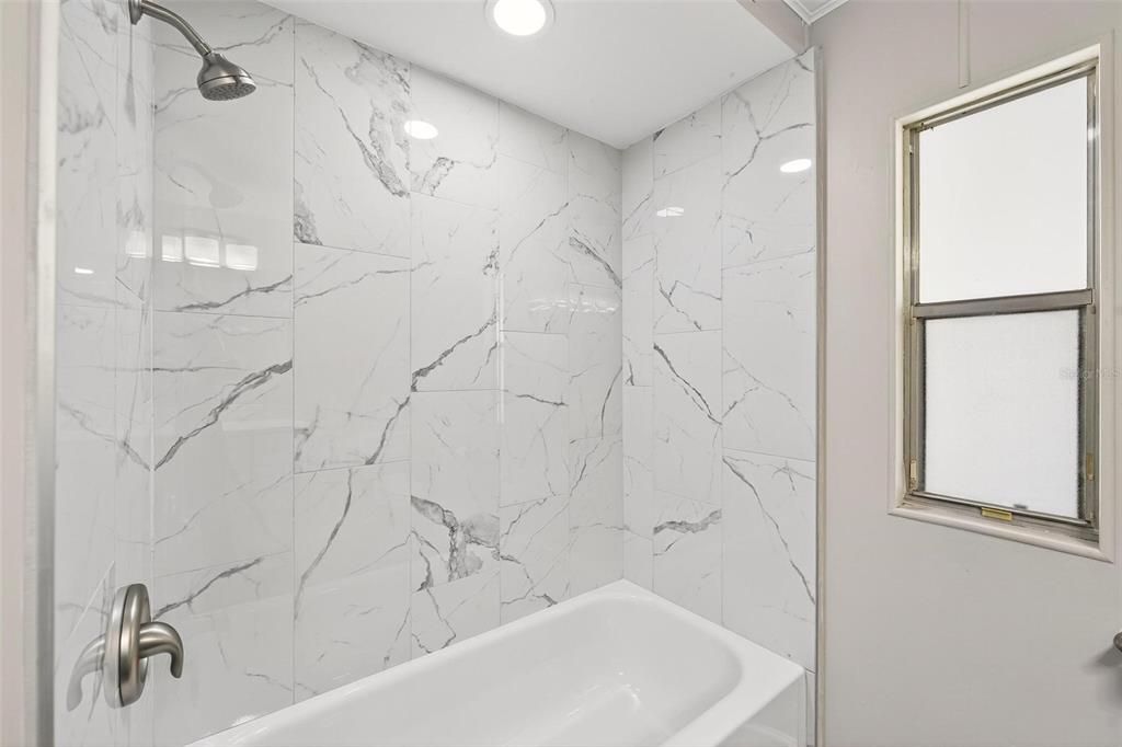 待售: $199,500 (3 贝兹, 2 浴室, 1200 平方英尺)