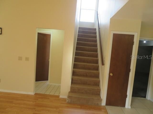 В аренду: $2,075 (3 спален, 2 ванн, 1216 Квадратных фут)