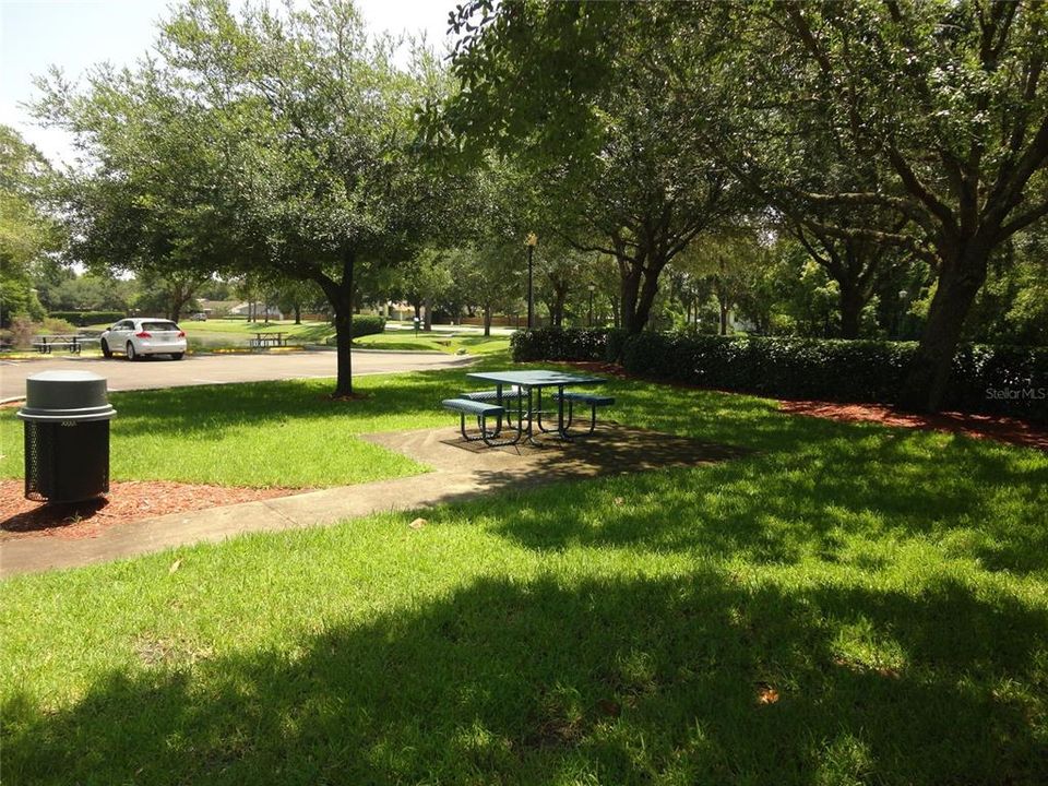 В аренду: $2,075 (3 спален, 2 ванн, 1216 Квадратных фут)